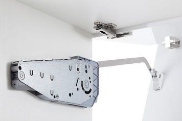Підйомний механізм фасаду Hafele Free Fold 1000-1040 мм 3.7-7.3 кг комплект (372.37.698) 372.37.698 фото